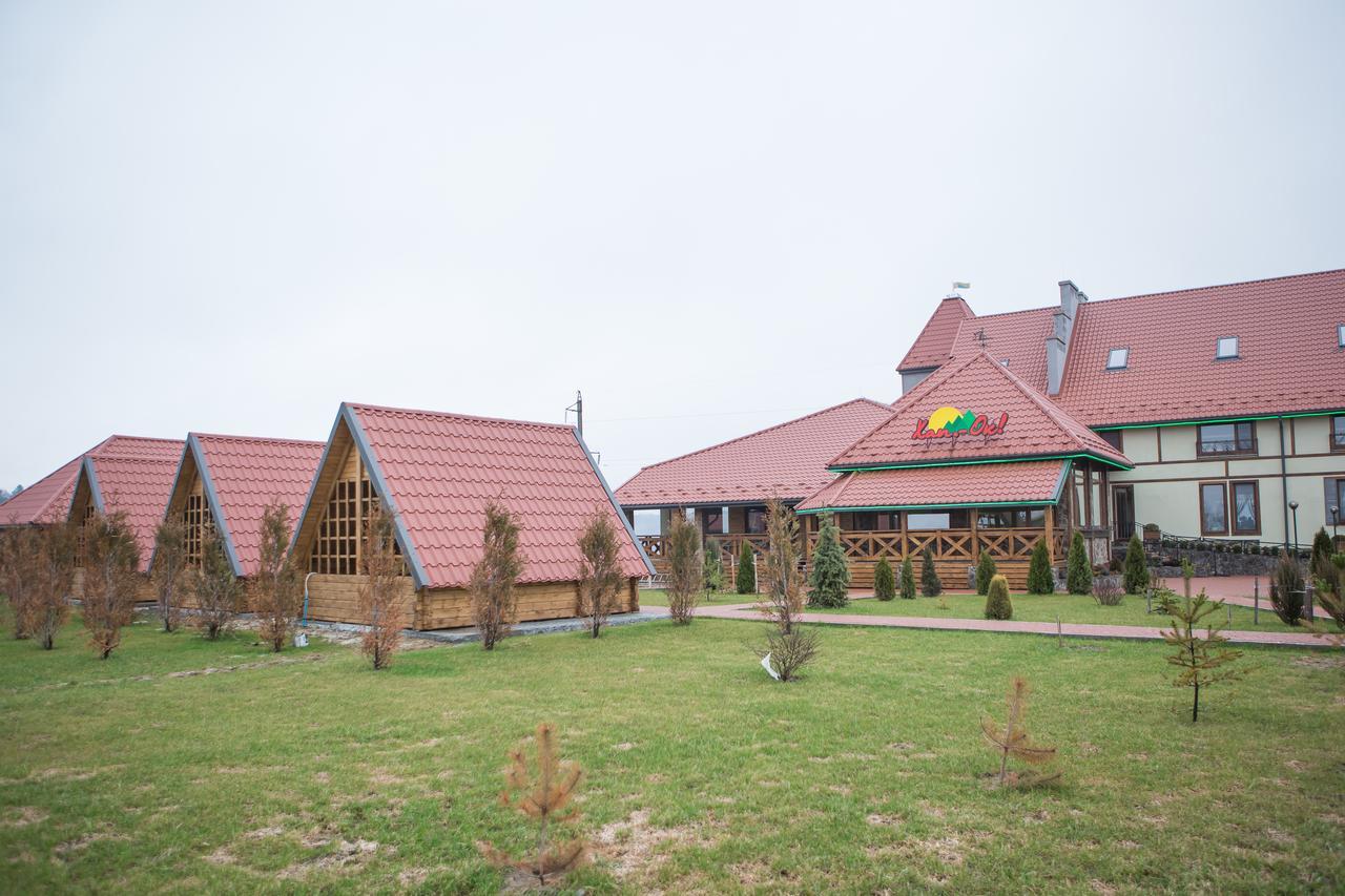 Hotel&Restaurant Complex HAP-OK Brodki Buitenkant foto
